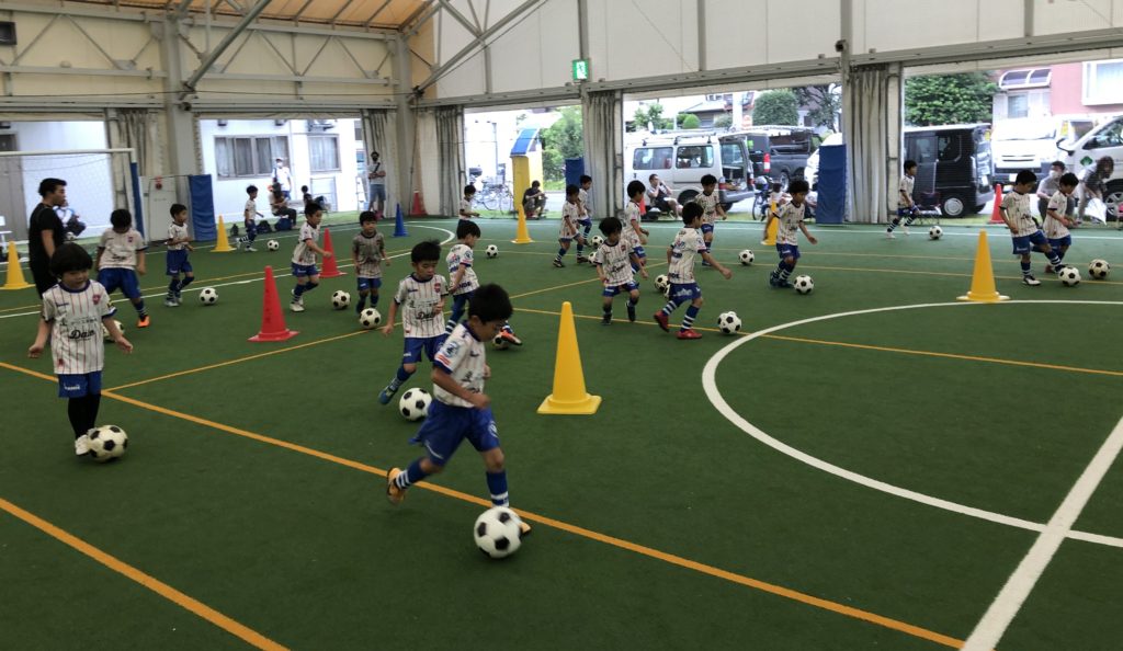 サッカースクール 2歳 デールさいたまスポーツクラブ 埼玉県さいたま市を拠点に活動